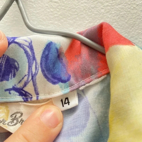 VINTAGE - Funky Oversized Button Down Shirt - Picture 4 of 7